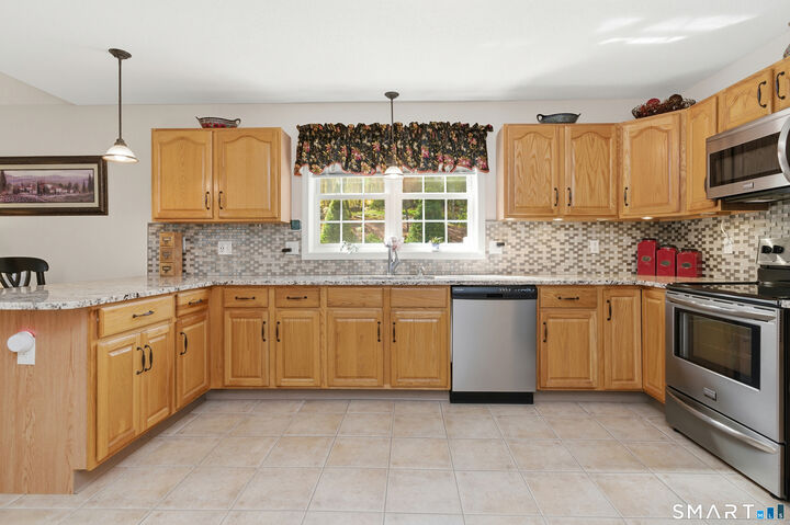 Property Photo:  39 Hopkins Hill Road  CT 06770 
