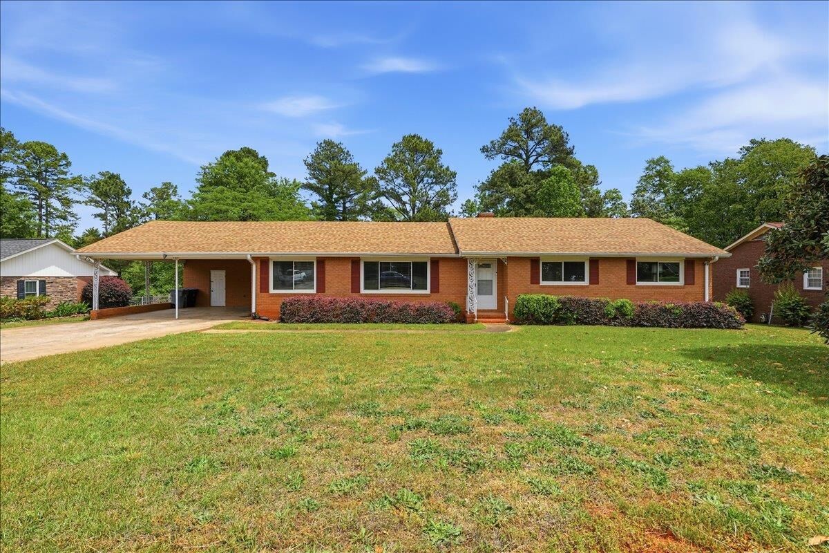 Property Photo:  180 Gordon Drive  SC 29301 