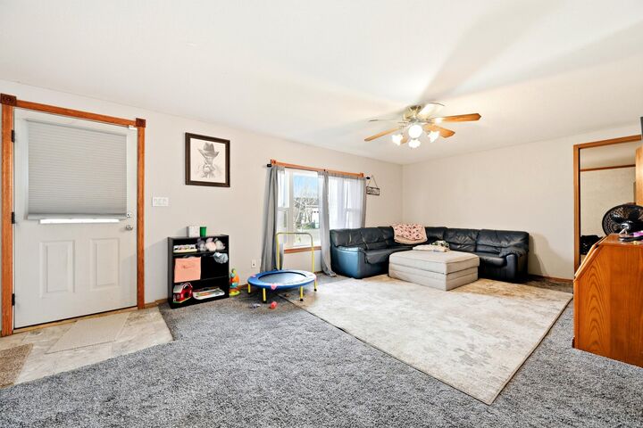 Property Photo: 229 Ceci Lane WY 82834
