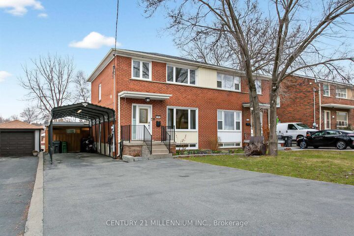 Property Photo:  1426 Wilson Avenue  ON M3M 1J7 