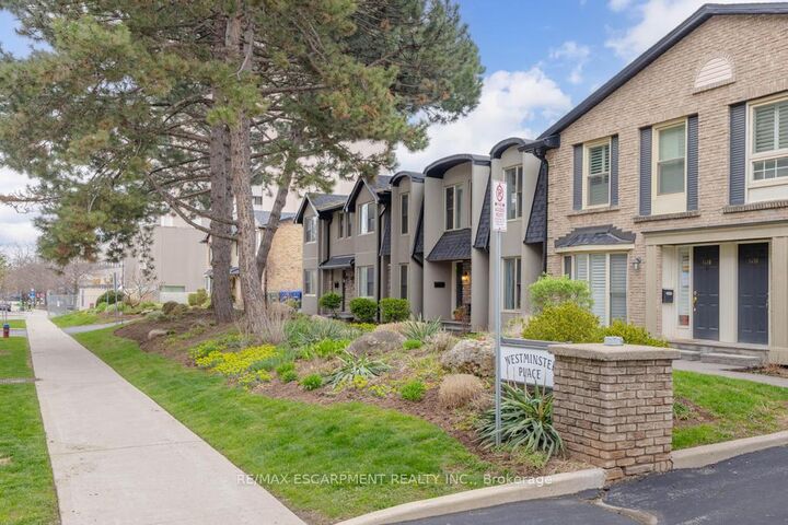 1422 Ghent Avenue E — photo 1
