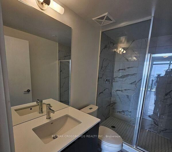 Property Photo:  1350 Ellesmere Road 1209  ON M1P 0G6 