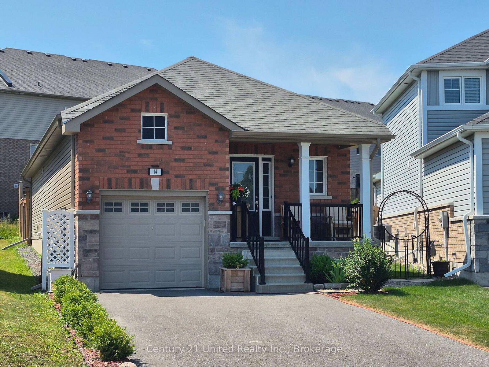 Property Photo: 14 Summer Lane ON K9L 0G4