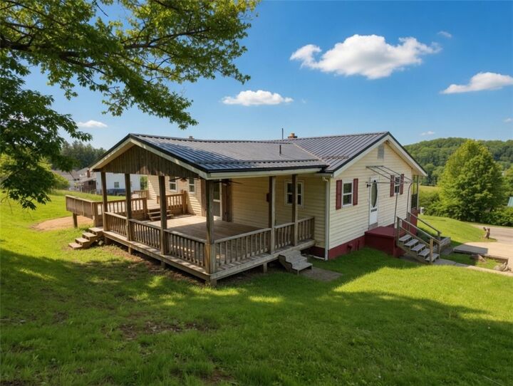 Property Photo:  109 New Orchard Dr  PA 15084 