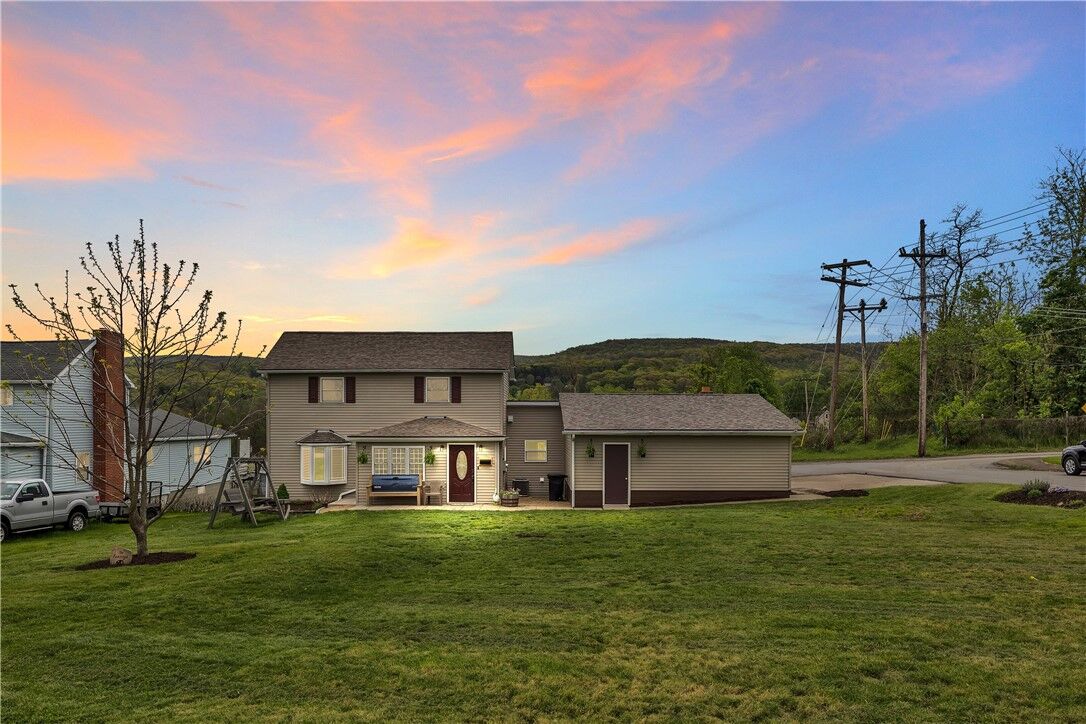Property Photo:  429 W 3rd St  PA 15627 