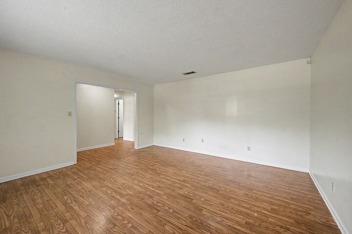 Property Photo:  2207 Jasmine Court  GA 31705 