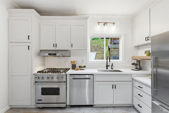 Property Photo:  156 Florence Avenue  CA 94941 