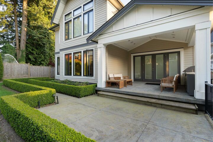 Property Photo:  13183 19A Avenue  BC V4A 9M9 