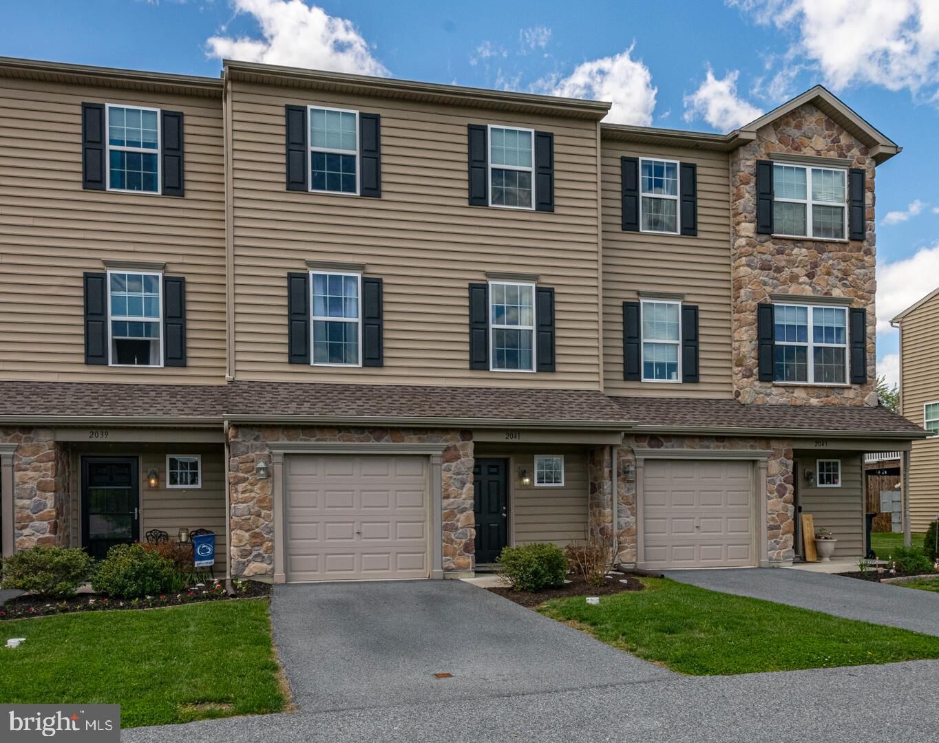 Property Photo:  2041 Crown Mill Drive  PA 19541 