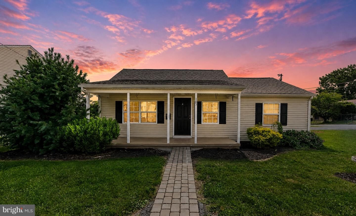 Property Photo:  105 Preston  WV 25438 