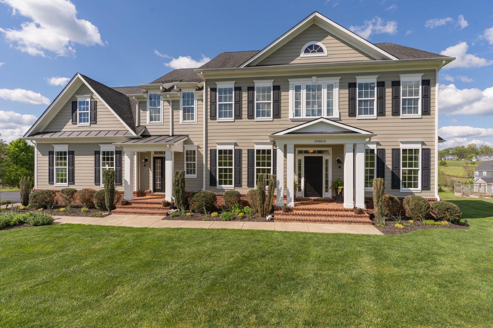 Property Photo: 39803 Charles Henry Place VA 20197