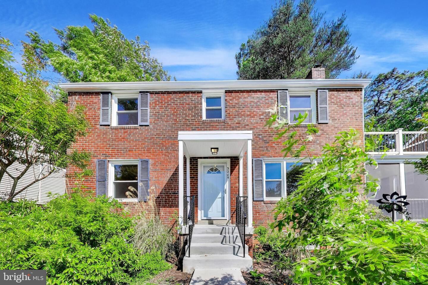 Property Photo:  3205 Crest Avenue  MD 20785 
