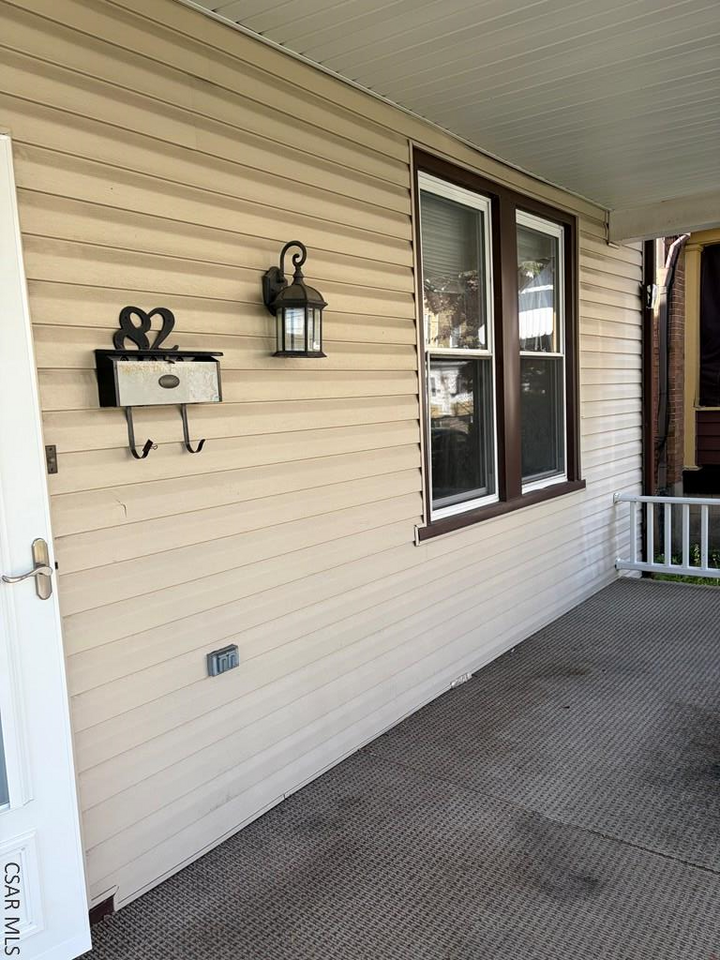 Property Photo:  82 K  PA 15906 