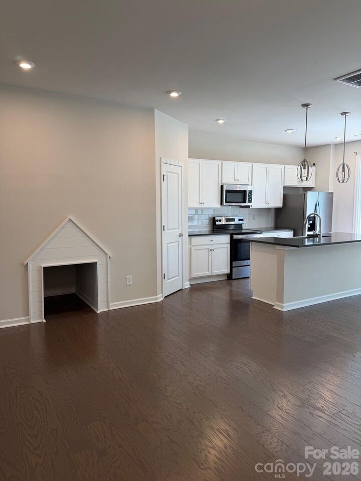 Property Photo:  9154 Widden Way  NC 28269 