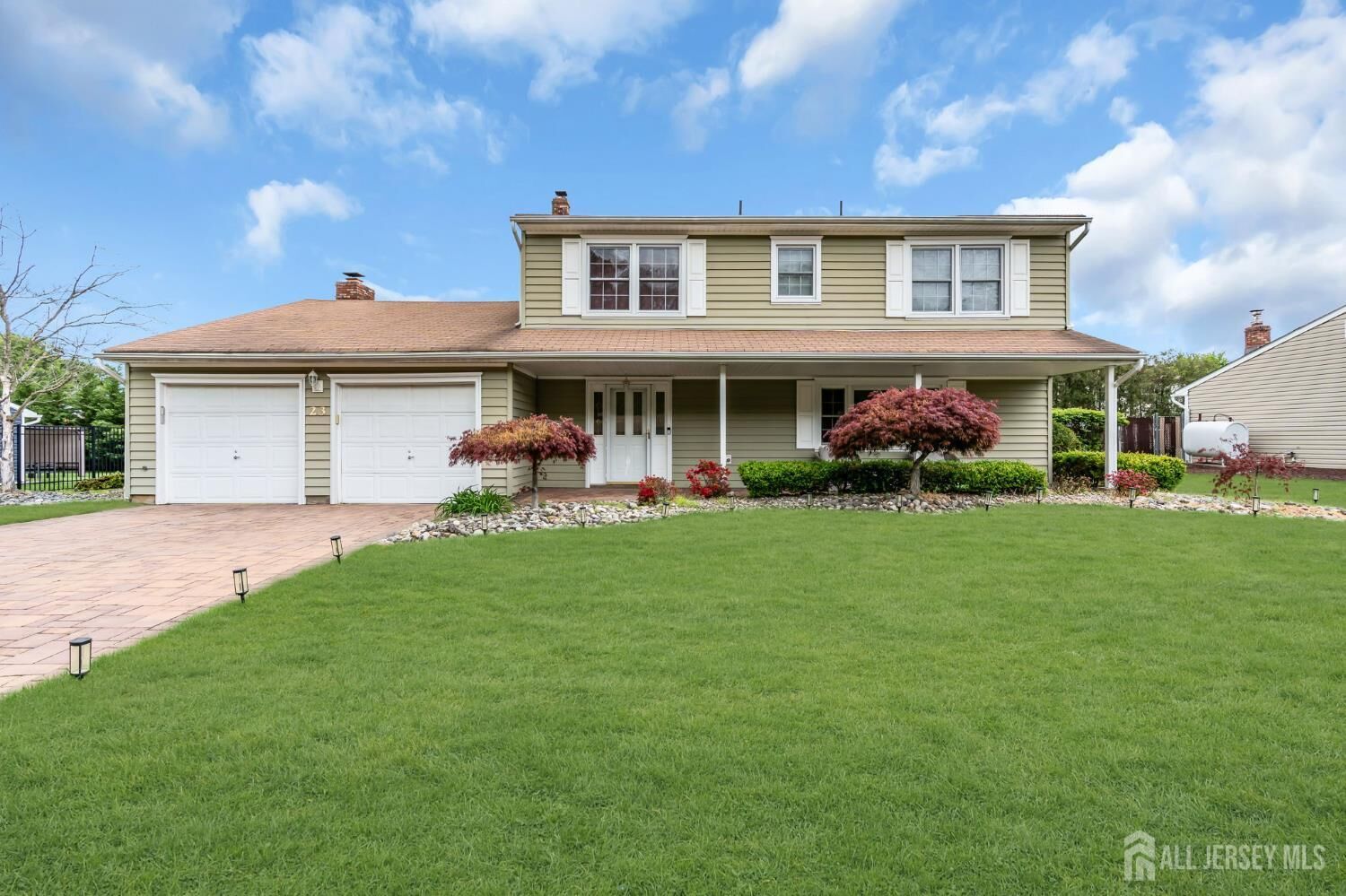 Property Photo:  23 N Rhoda Street N  NJ 08831 