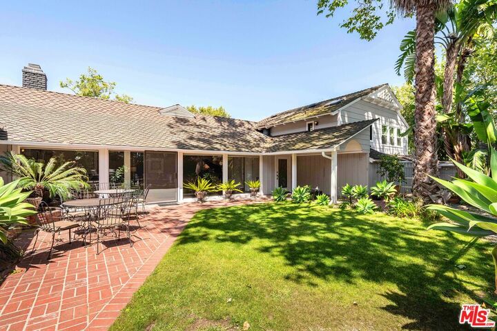Property Photo:  3245 Provon Ln  CA 90034 