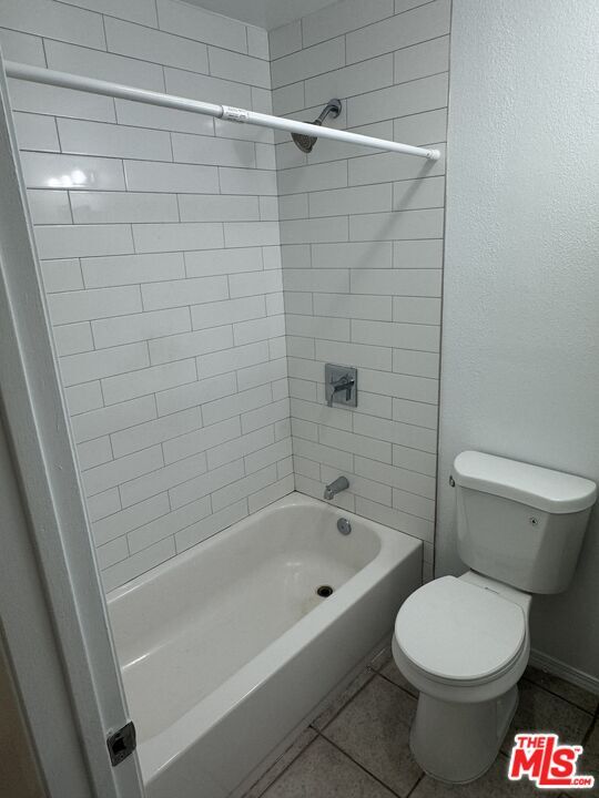 Property Photo:  428 S Grand View St  CA 90057 
