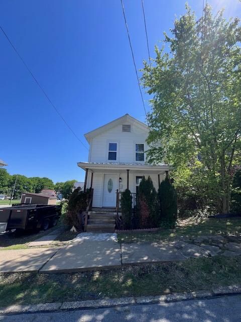 Property Photo:  402 S Penn St  PA 15767 