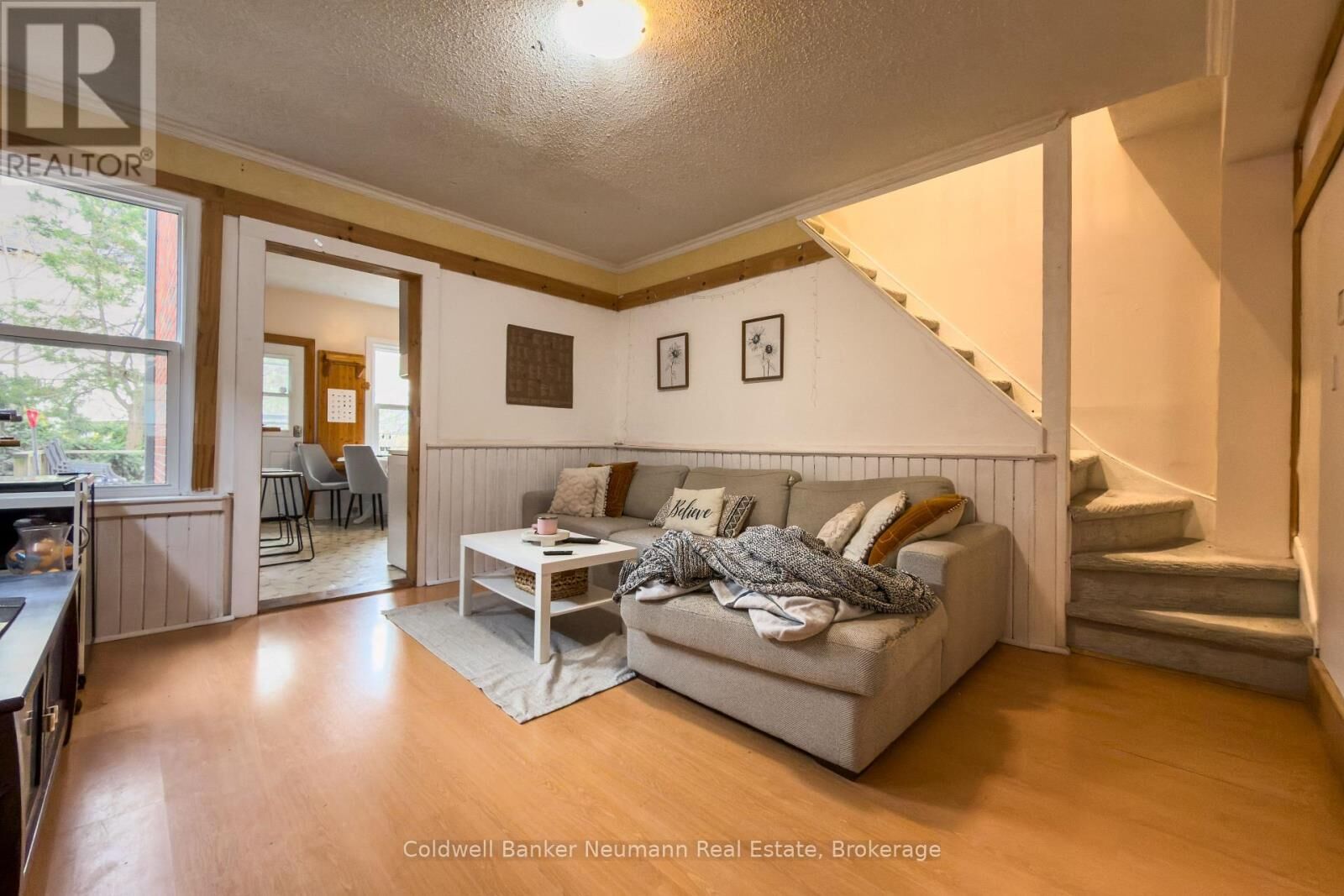 Photo de la propriété:  71 Suffolk Street West  ON N1H 2J1 