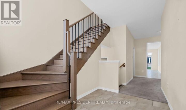 Property Photo:  25 Seanesy Drive  ON L3B 0G5 