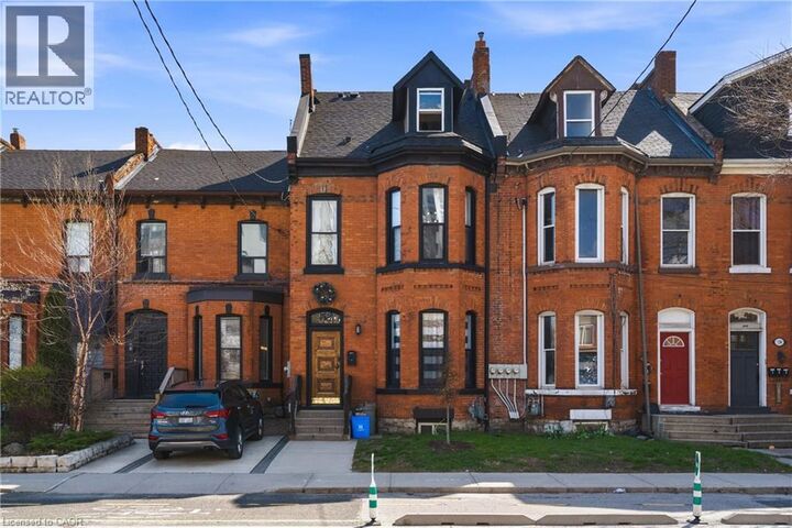 158 Hunter Street East — photo 1