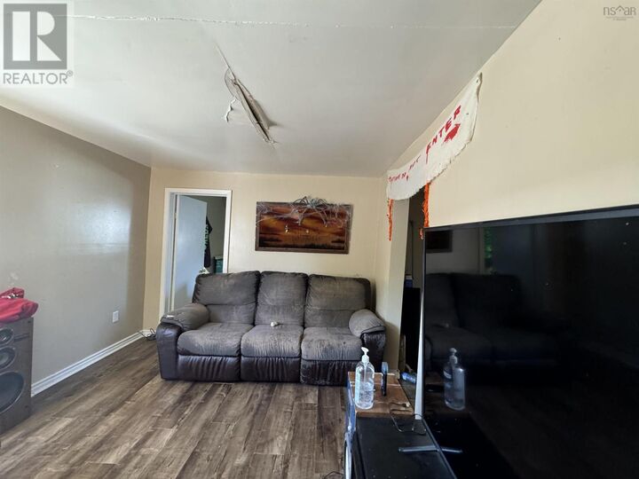 Property Photo:  71 Brook Street  NS B2A 2J6 