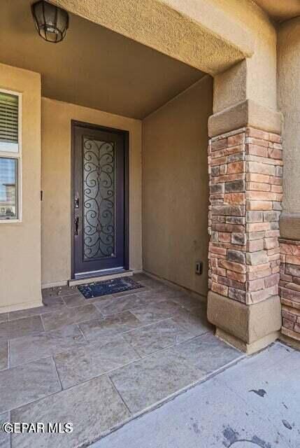 Property Photo: 520 Gomez Road TX 79932