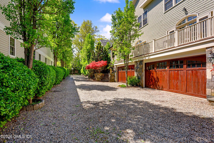 Property Photo:  71 Orchard Place Unit 2  CT 06830 
