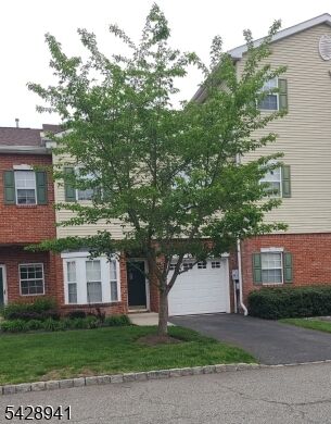 Property Photo: 32 Allister Ct NJ 07035