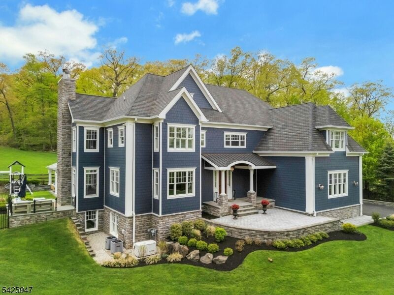 Property Photo:  138 Oakwood Rd  NJ 07069 