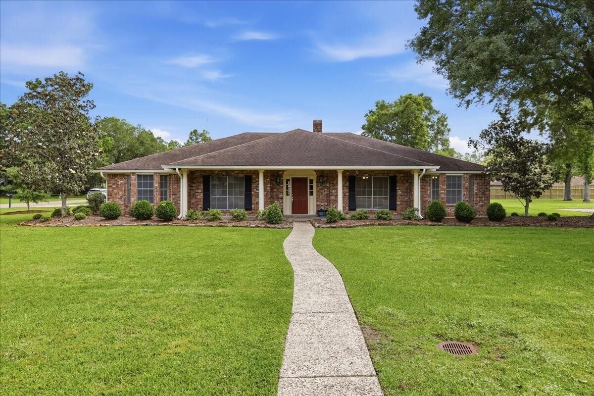 Property Photo:  2201 Tall Oaks Drive  TX 77632 