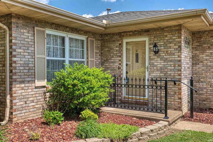 Property Photo:  3802 Maxwell Court  IN 47715 