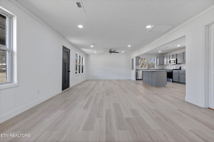 Property Photo:  711 Walter St  TN 37303 