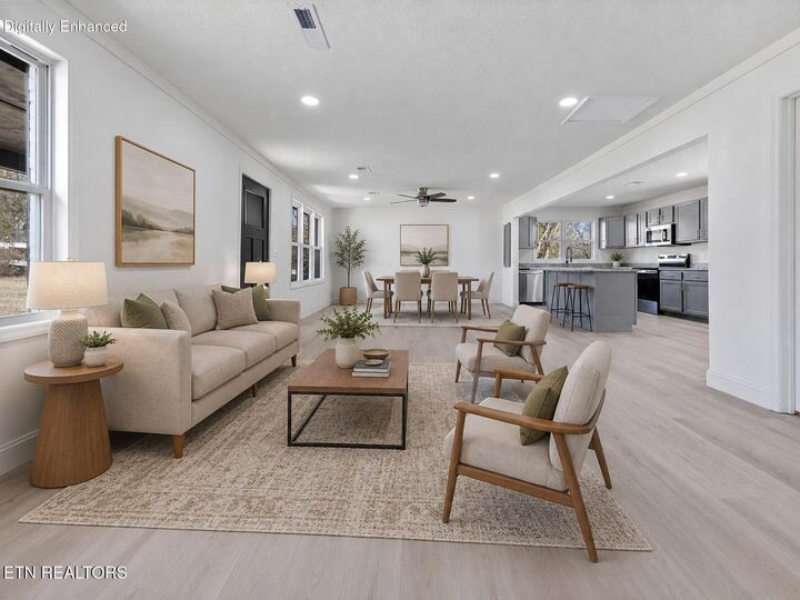 Property Photo: 711 Walter St TN 37303