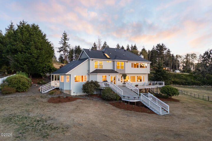 Property Photo:  6905 NE Highland Road  OR 97368 