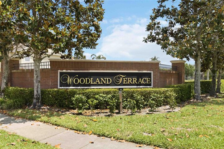 Property Photo:  534 Terrace Spring Drive  FL 32828 