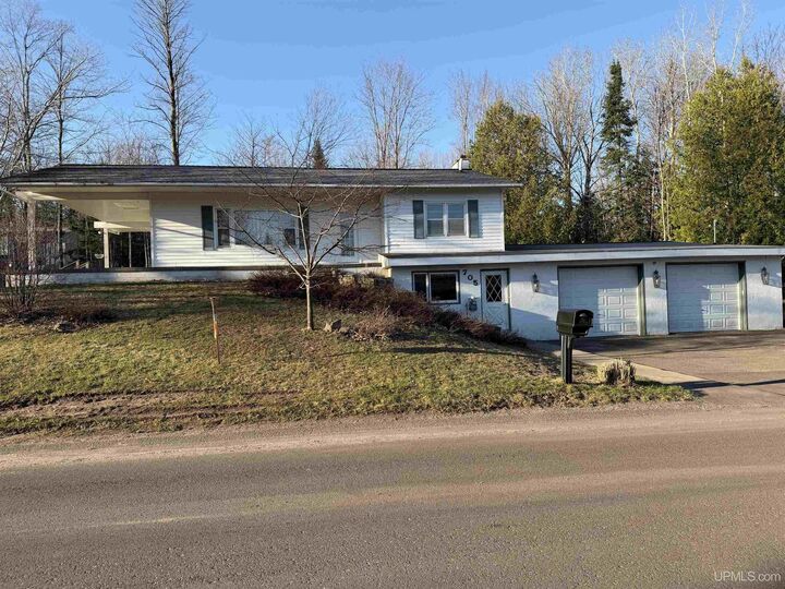 Property Photo: 705 W Baraga Avenue MI 49931