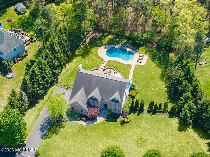 Property Photo:  16 Conor Road  NJ 08527 