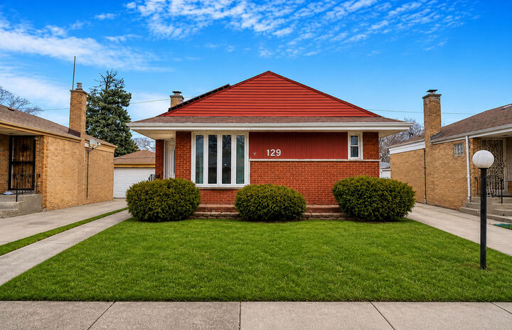 Property Photo:  129 Rice Avenue  IL 60104 