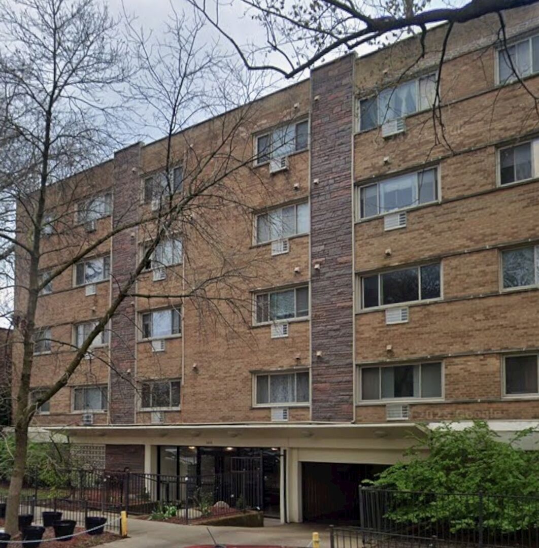 Property Photo: 1415 W Lunt Avenue 308 IL 60626