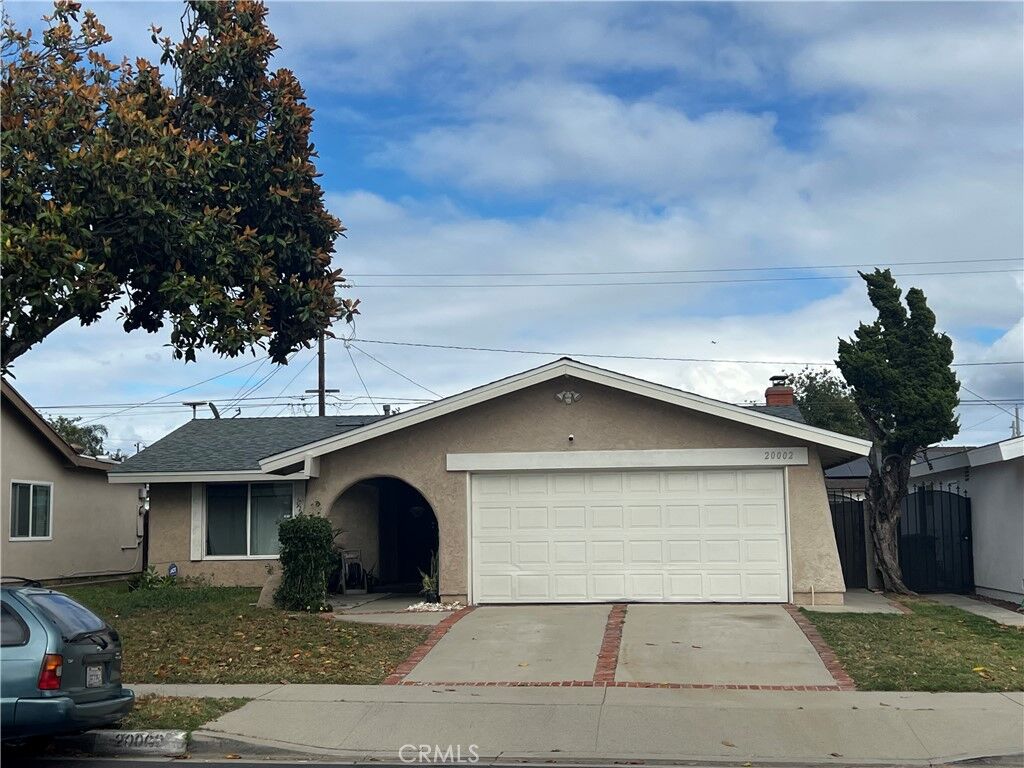Property Photo:  20002 Tajauta  CA 90746 