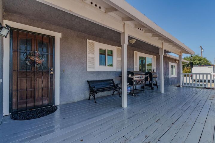 Property Photo:  9680 Warren Road  CA 95252 