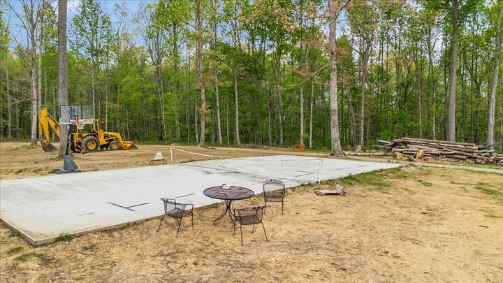 Property Photo:  195 Roddy Springs Rd  TN 37387 