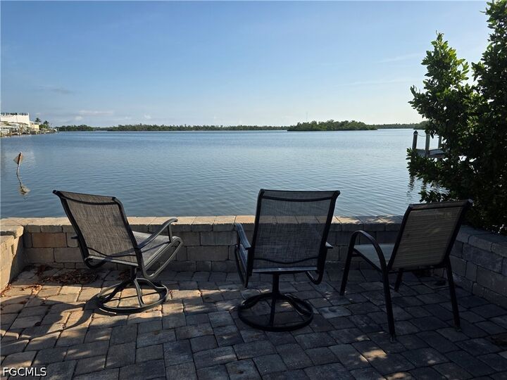 Property Photo:  8 Helen Lane  FL 33931 