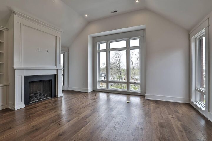 Property Photo:  1 Highland Avenue  KY 41075 