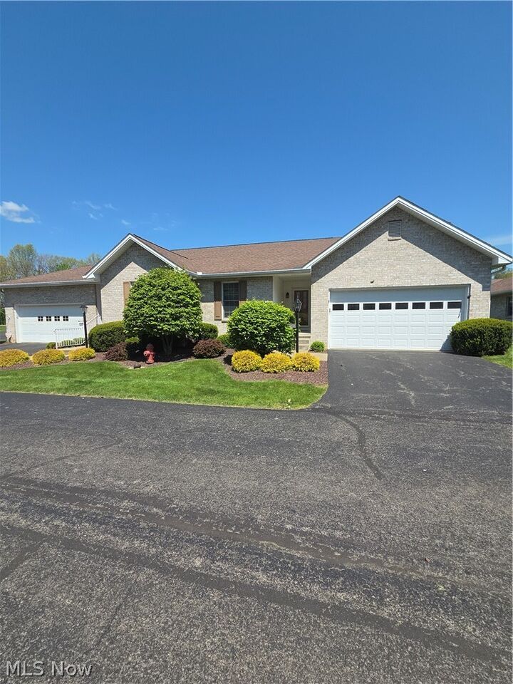 Property Photo: 193 Mathews Road OH 44512