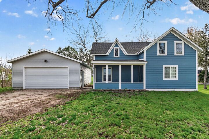 Property Photo: 508 River Road W MN 55328