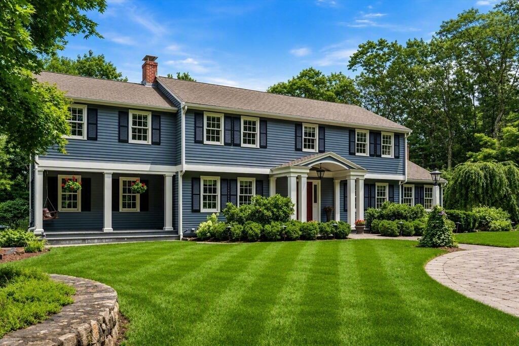 Property Photo:  80 Pokonoket Ave  MA 01776 