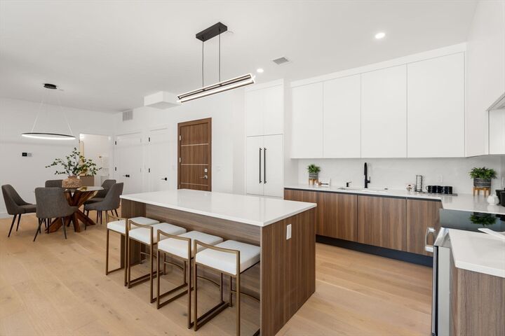 Property Photo:  16 Stearns Rd. 203  MA 02482 