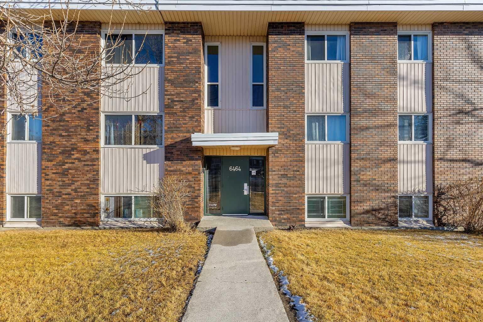 Property Photo: 6464 Travois Crescent NW 301 AB T2K 3S9